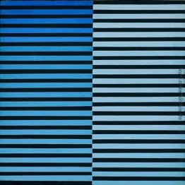 Ricerca del colore azzurro su nero Ricerca del colore azzurro su nero