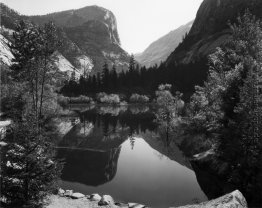 Mirror Lake, Morgen, Yosemite-Nationalpark Mirror Lake, Morgen, Yosemite-Nationalpark