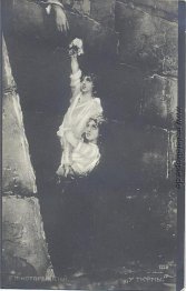 In der Nähe des Gefängnisses In der Nähe des Gefängnisses