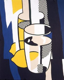 Glas und Zitrone in einem Spiegel