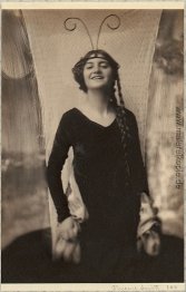 Fritzi von Derra - The Exotic Dancer Fritzi von Derra - The Exotic Dancer