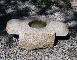 Tsukubai (Waterholder)