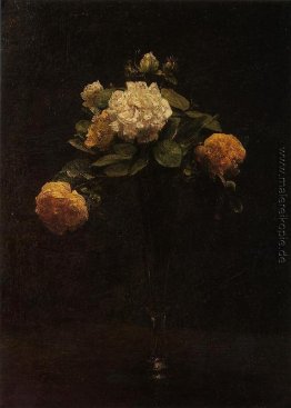 Weißen und gelben Rosen in einer hohen Vase