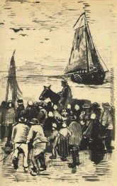 Gruppe von Menschen am Strand mit Fischerboot Anreise Gruppe von Menschen am Strand mit Fischerboot Anreise