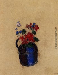 Kleiner Blumenstrauß in einem Krug