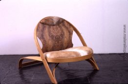 Stuhl / Chair