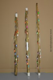 Ein Mitarbeiter zu markieren Sie die Mitte der Welt