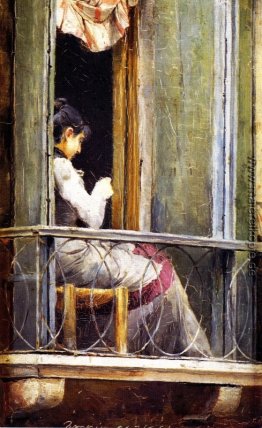 Frau auf Balkon