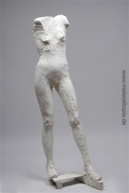 Stehende weibliche Figur