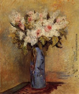 Vase von Flieder und Rosen