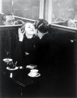 Couple d'amoureux, Place d'Italie