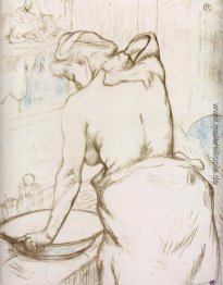 Frau bei der Toilette ihnen, sich waschen Frau bei der Toilette ihnen, sich waschen