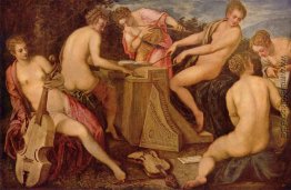 Frauen, die Instrumente spielen Frauen, die Instrumente spielen