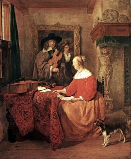Eine Frau sitzt an einem Tisch und einen Mann Tuning eine Geige Eine Frau sitzt an einem Tisch und einen Mann Tuning eine Geige