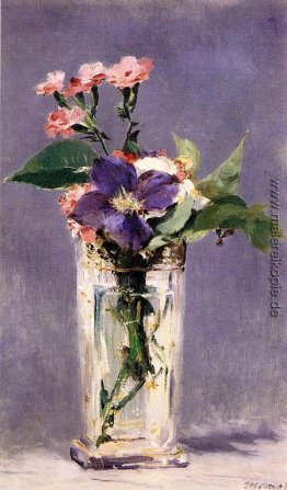 Rosa und Clematis in einem Kristallvase Rosa und Clematis in einem Kristallvase