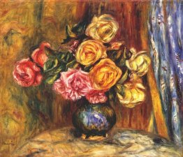Rosen vor einem blauen Vorhang Rosen vor einem blauen Vorhang