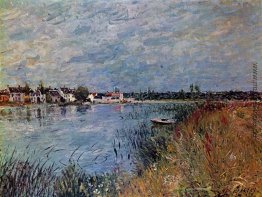 Riverbank in Saint Mammes Riverbank in Saint Mammes