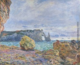 Etretat, dem Strand und der Porte d'Aval Etretat, dem Strand und der Porte d'Aval