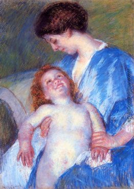Baby-Lächeln zu ihrer Mutter Baby-Lächeln zu ihrer Mutter