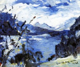Der Walchensee mit Gebirge und Shore Der Walchensee mit Gebirge und Shore