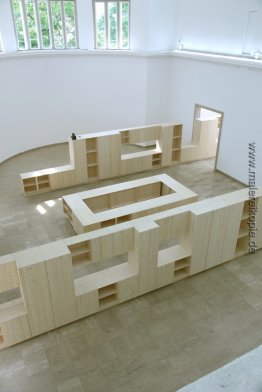 A Kitchen Cat Speaks (Installation im Deutschen Pavillon) A Kitchen Cat Speaks (Installation im Deutschen Pavillon)