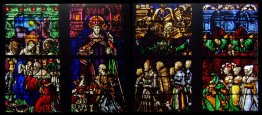 Glasfenster in der Stürzel Familienkapelle Glasfenster in der Stürzel Familienkapelle