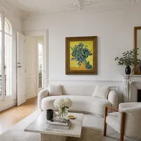Stillleben mit Iris — Pariser Wohnung
