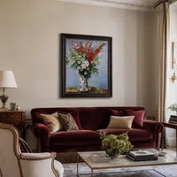 Blumenstrauß aus Gadiolas, Lilien und Dasies — Pariser Wohnung