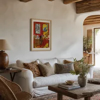 Large Red Interior — Mediterranes Haus