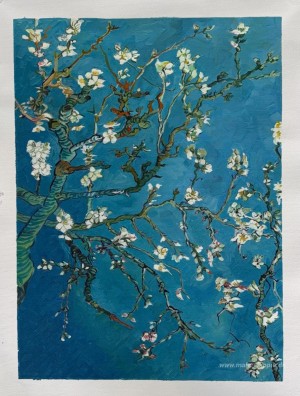 Niederlassungen mit Mandel-Blüte